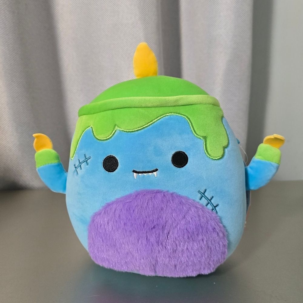 New original Squishmallow Valentino the Zombie Candelabra 8" 2025 fall Halloween